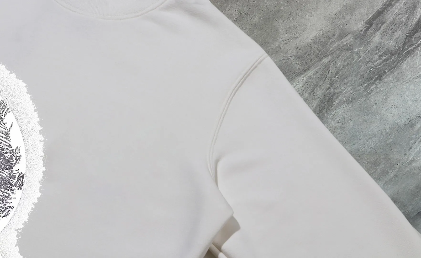 〖 𝐌𝐎𝐍𝐂𝐋𝐄𝐑~ 〗 440g ， 😎 ， ， Factory 2026 T ， ， Premium LOGO， Same Style ：Black White Size：S M L XL 2XL